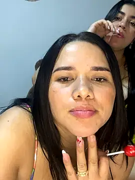 Snapshot of sindyy_01 chatting on 8, 10, 2025 sindyy 01 online show from 8, 10, 2025