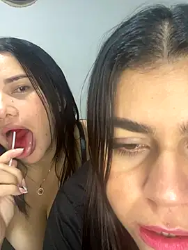 Snapshot of sindyy_01 chatting on 9, 10, 2025 sindyy 01 online show from 9, 10, 2025