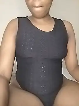 Snapshot of baddiehot_butt chatting on 11, 7, 2026 baddiehot butt online show from 11, 7, 2026