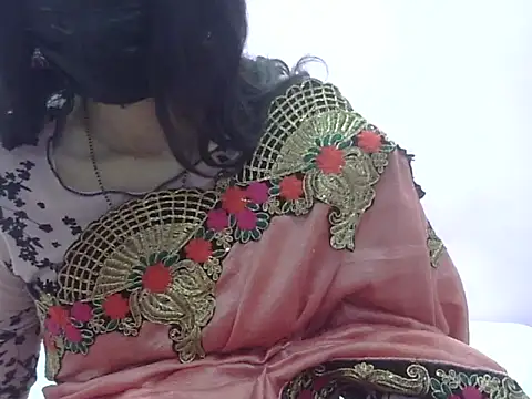 Laila Cute online show from 19, 2, 2026