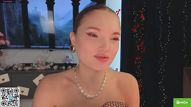 JulieLupo online show from 11, 3, 2026