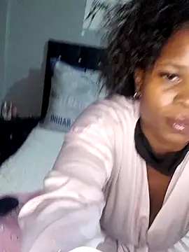 Snapshot of Jessy_B69 chatting on 17, 10, 2025 Jessy B69 online show from 17, 10, 2025