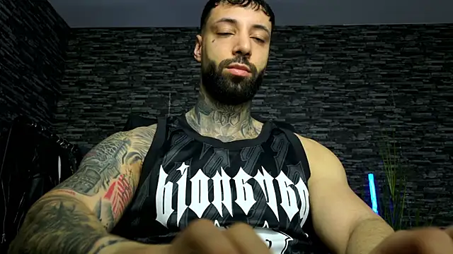 MasculineGuy99 online show from 24, 3, 2026