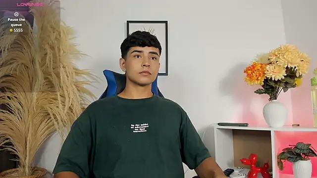 Thiago Connor21 online show from 14, 5, 2026