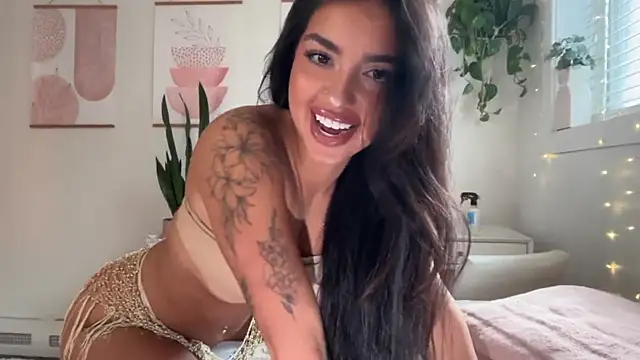 ariajacksonx online show from 28, 4, 2026