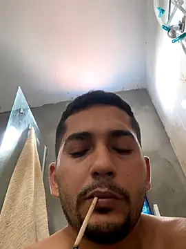 Du Corte83 online show from 1, 12, 2025