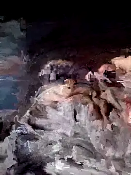 Snapshot of LewdHug51 chatting on 9, 11, 2025 LewdHug51 online show from 9, 11, 2025