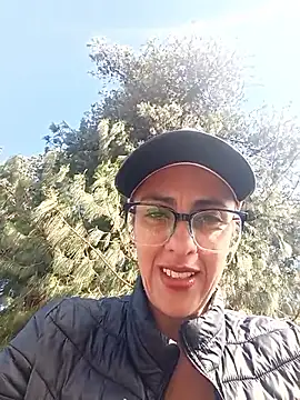 Jade 1-9 online show from 10, 1, 2026