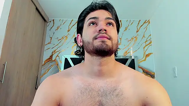 Snapshot of ElianKeiser chatting on 5, 7, 2026 ElianKeiser online show from 5, 7, 2026