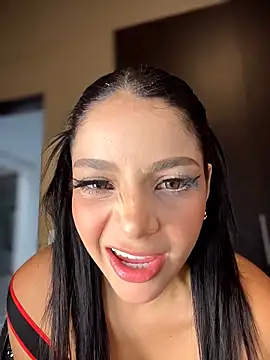 ArieliciousXXX online show from 6, 3, 2026