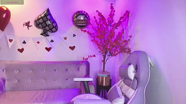 Summer miller online show from 18, 2, 2026