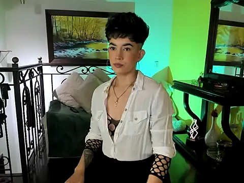 Zulyhenao online show from 19, 10, 2025