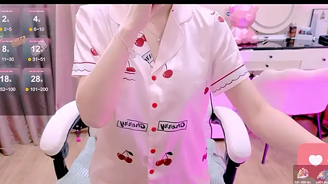  Aria Moonie online show from 1, 2, 2026