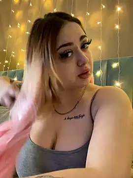 KellyMoors online show from 16, 11, 2025