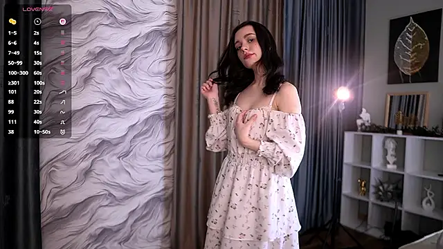 ElizabethMilller  online show from 15, 2, 2026