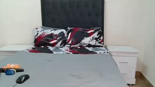 Sex bomb30 online show from 23, 11, 2025