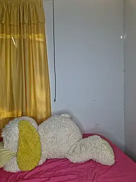 Snapshot of lindasexy12 chatting on 7, 11, 2025 lindasexy12 online show from 7, 11, 2025