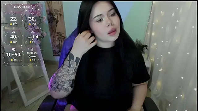 Mona Esty online show from 1, 4, 2026