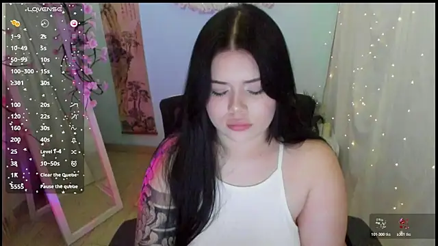 Mona Esty online show from 9, 4, 2026