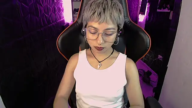 lunarichy22 online show from 20, 2, 2026