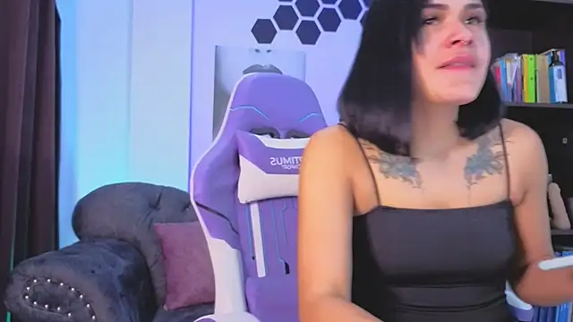 Violet Jhonson online show from 10, 1, 2026