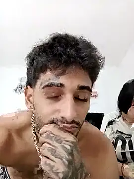 Snapshot of sombralovers chatting on 2, 4, 2026 sombralovers online show from 2, 4, 2026