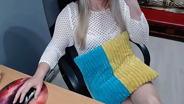 Ledi Catherin online show from 1, 5, 2026
