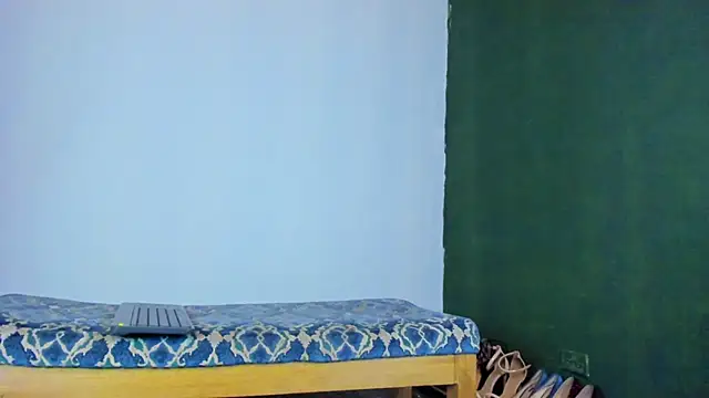 Velourmuse online show from 25, 11, 2025