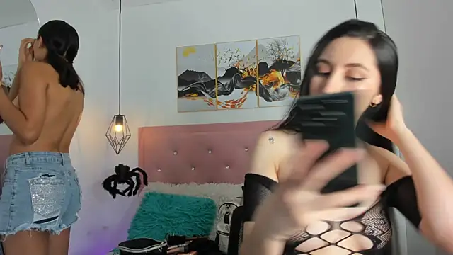 kiara and christy online show from 18, 10, 2025