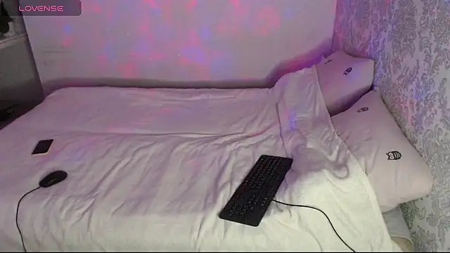 LilleLille online show from 8, 10, 2025