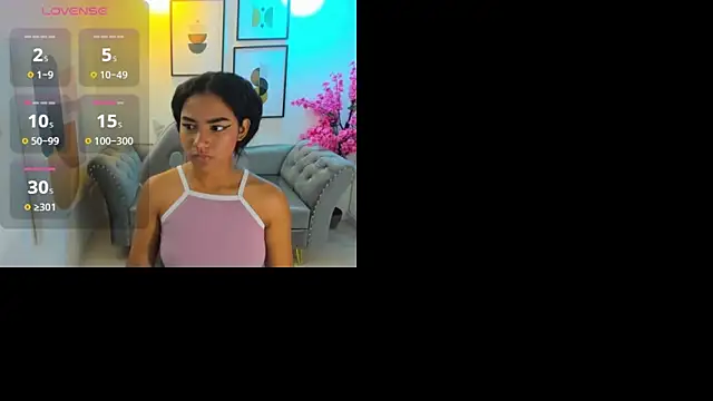 Juliie coper online show from 6, 11, 2025