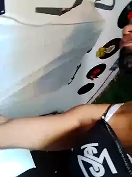 Angelita culona online show from 4, 10, 2025