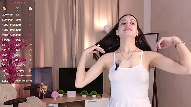 Playful Lia online show from 18, 1, 2026