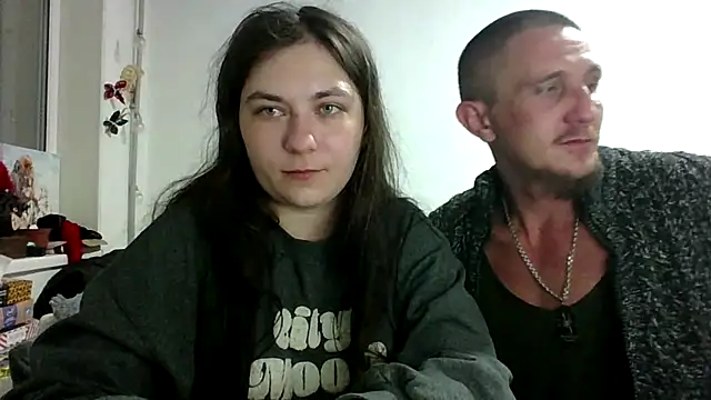 Twolatte1520 online show from 15, 4, 2026