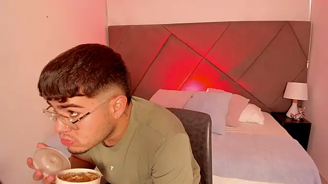 thiago occonor online show from 15, 10, 2025