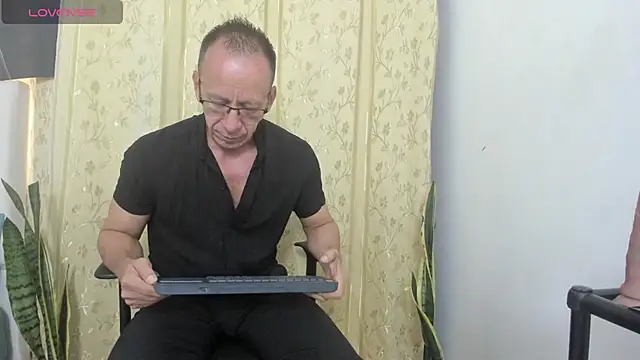 Snapshot of _axelking_ chatting on 2, 7, 2026 axelking online show from 2, 7, 2026