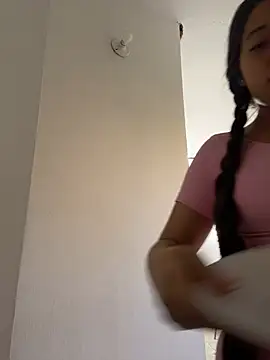 Snapshot of Nhefertary chatting on 4, 3, 2026 Nhefertary online show from 4, 3, 2026