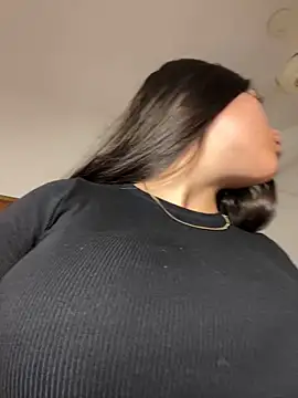 Snapshot of Nhefertary chatting on 12, 3, 2026 Nhefertary online show from 12, 3, 2026