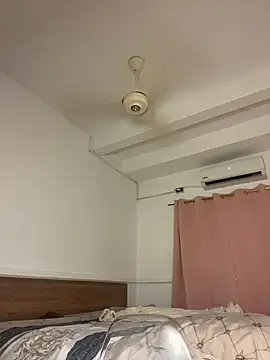 Snapshot of Nhefertary chatting on 4, 4, 2026 Nhefertary online show from 4, 4, 2026