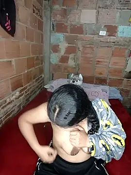 Snapshot of Agatha_milk24 chatting on 21, 10, 2025 Agatha milk24 online show from 21, 10, 2025