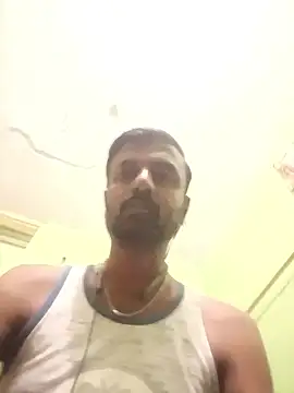 Hotcouplesindian1995 online show from 28, 2, 2026