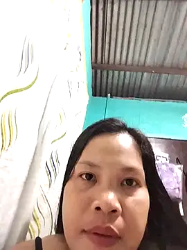 Snapshot of shyhotpinay_32 chatting on 30, 10, 2025 shyhotpinay 32 online show from 30, 10, 2025