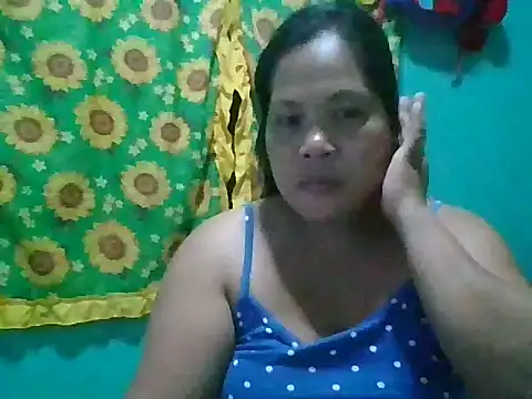 Snapshot of shyhotpinay_32 chatting on 17, 7, 2026 shyhotpinay 32 online show from 17, 7, 2026