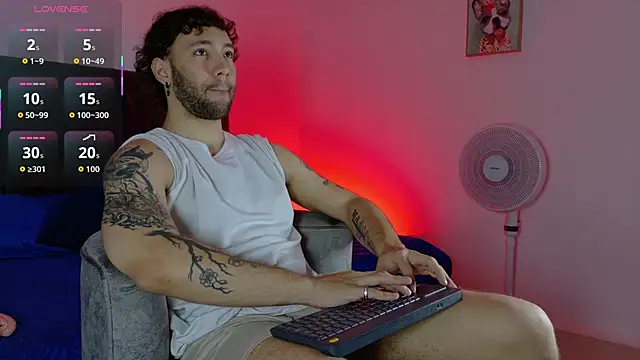 Snapshot of angel_kyrozz chatting on 4, 3, 2026 angel kyrozz online show from 4, 3, 2026