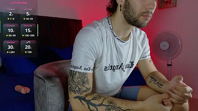 Snapshot of angel_kyrozz chatting on 6, 3, 2026 angel kyrozz online show from 6, 3, 2026