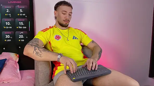 angel kyrozz online show from 30, 5, 2026