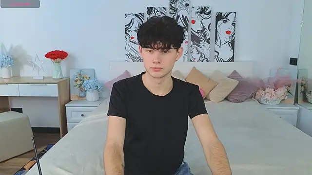 Cute Mike online show from 18, 10, 2025