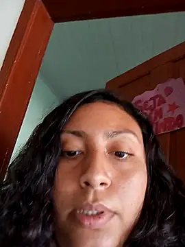 Snapshot of ZS_Oficial chatting on 4, 10, 2025 ZS Oficial online show from 4, 10, 2025