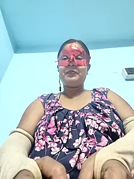 misti02 online show from 21, 10, 2025