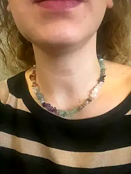 Snapshot of melisss2 chatting on 7, 11, 2025 melisss2 online show from 7, 11, 2025